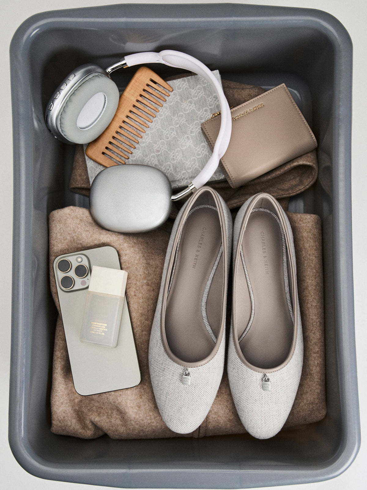 Griselda Two-Tone Ballet Flats - Light Grey | CHARLES & KEITH