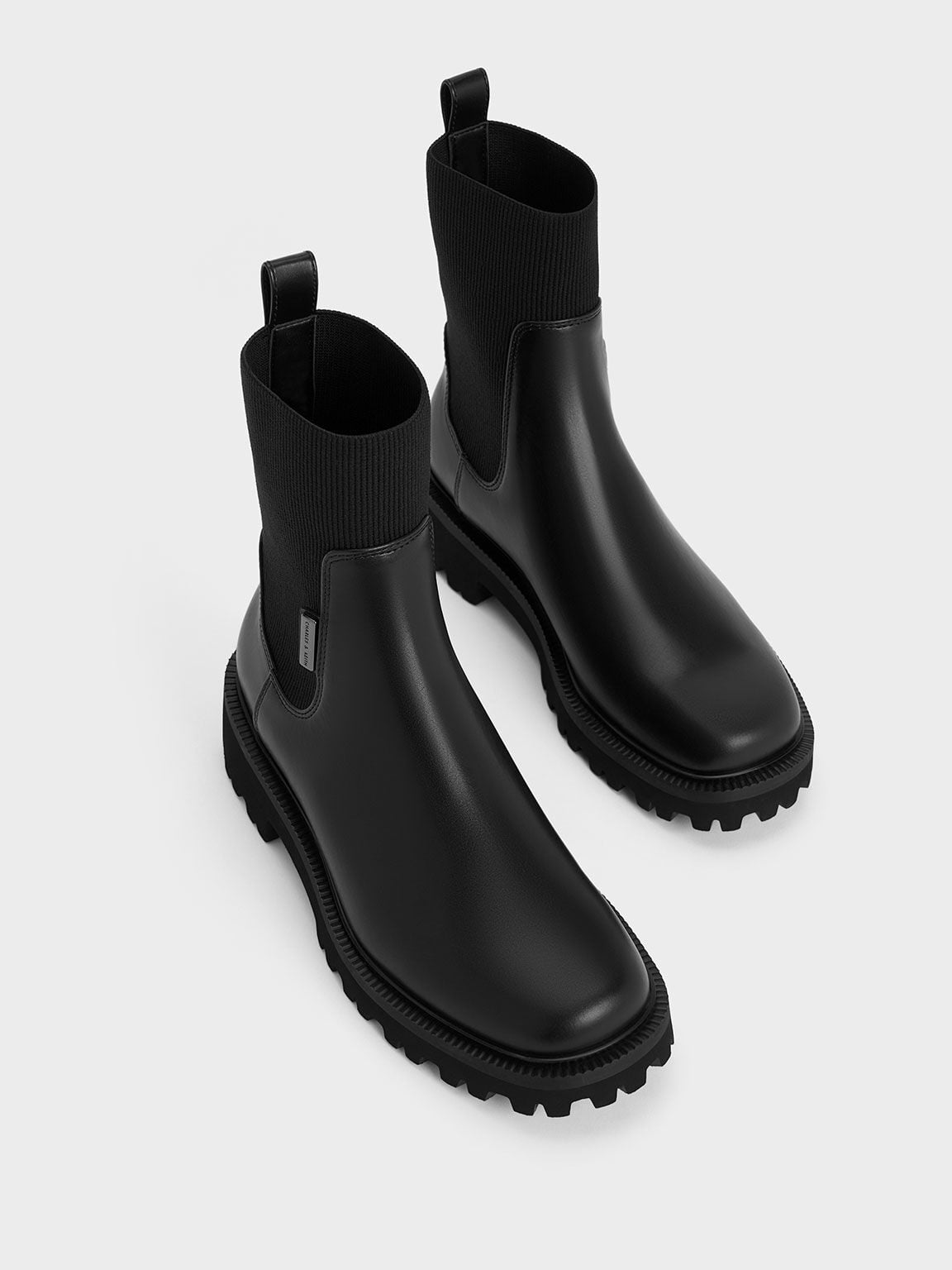 Remy Ridged-Sole Chelsea Boots - Black | CHARLES & KEITH