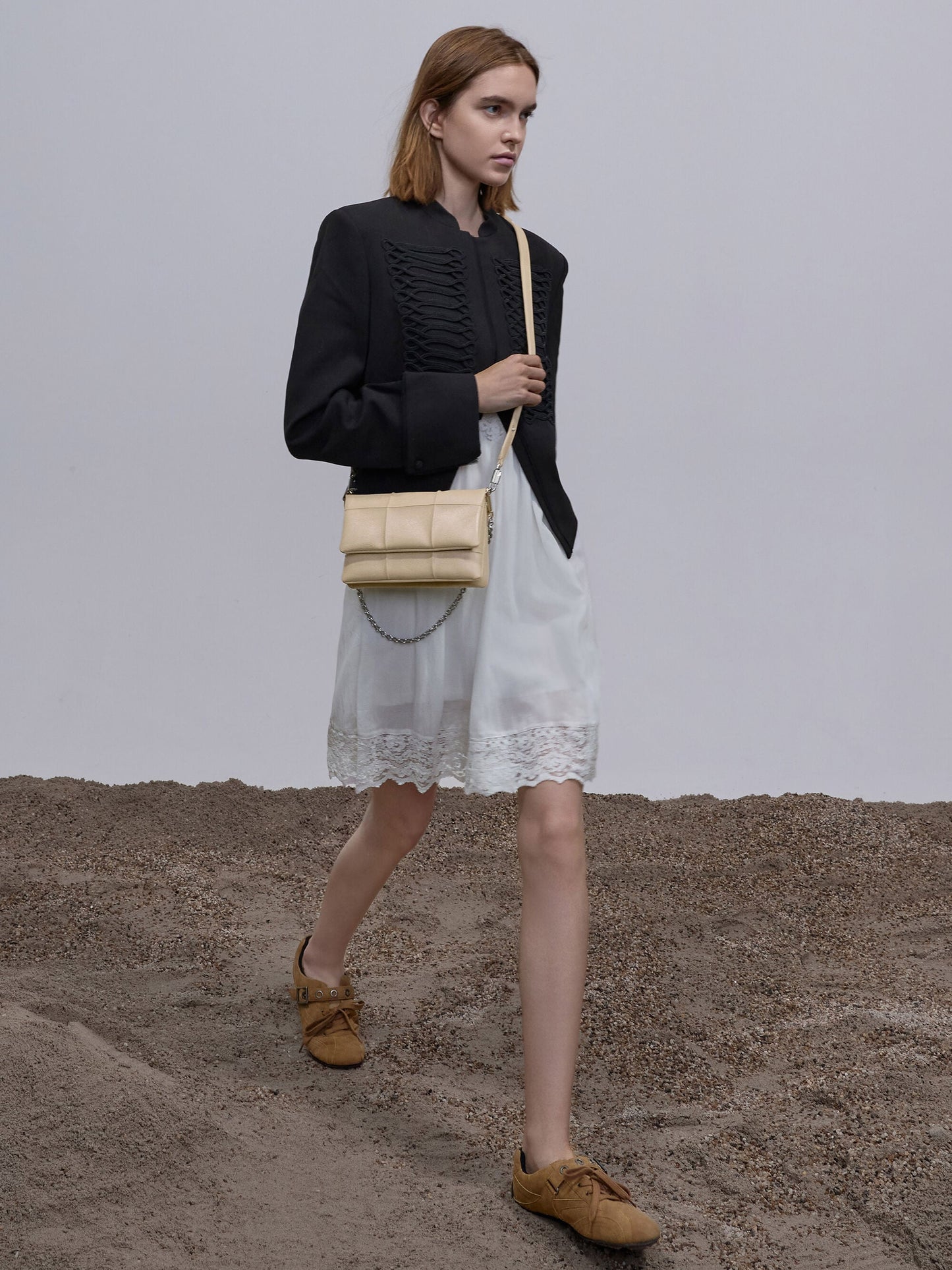 Delfina Quilted Wallet On Chain - Sand Beige | CHARLES & KEITH