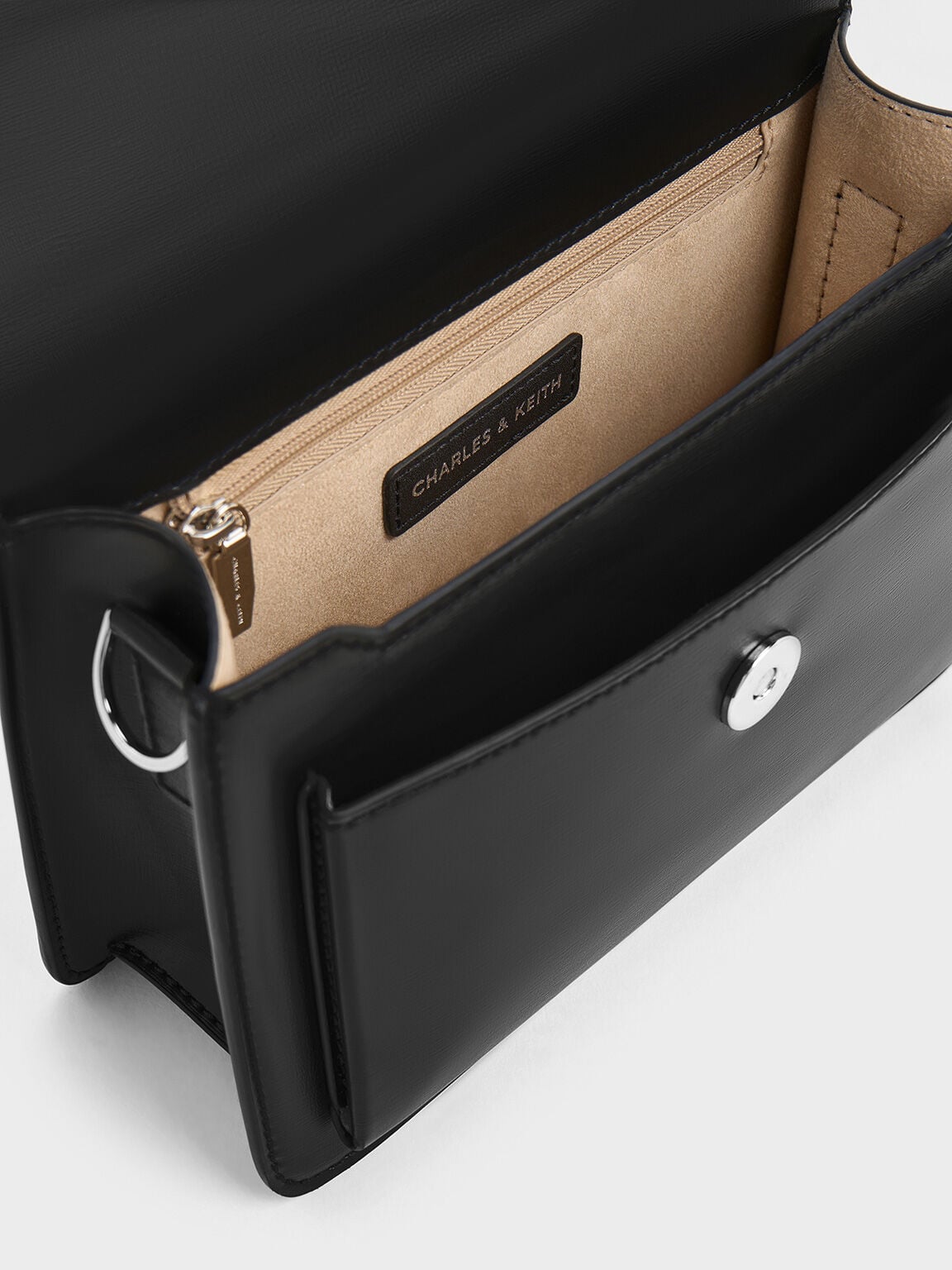 Adelie Envelope Crossbody Bag - Noir | CHARLES & KEITH