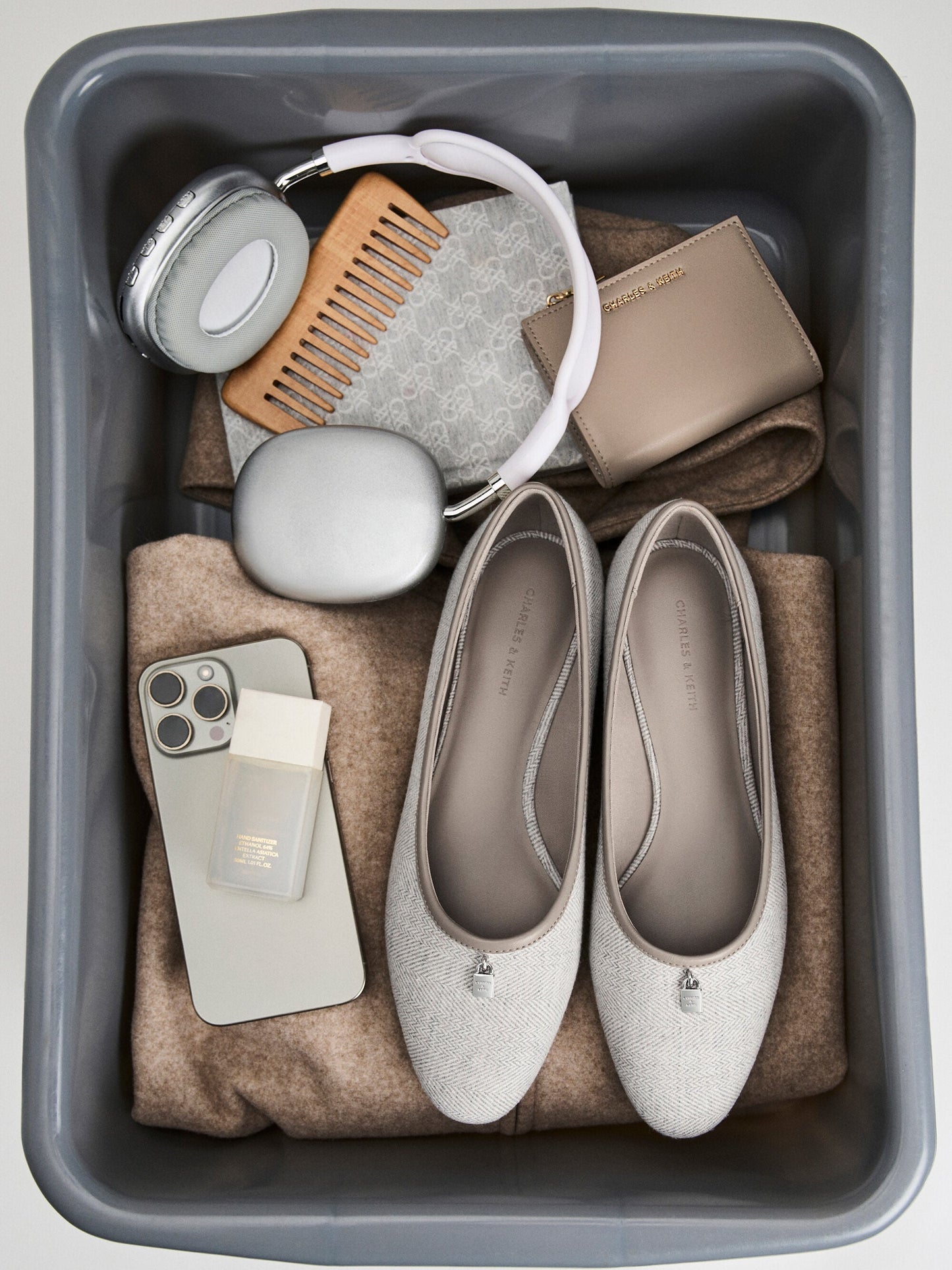 Griselda Two-Tone Ballet Flats - Light Grey | CHARLES & KEITH