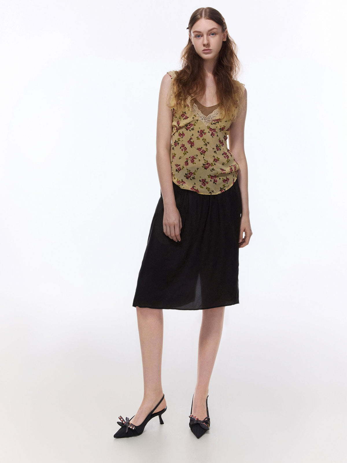 Satin Printed-Bow Pointed Slingback Pumps - Black Textured | CHARLES & KEITH