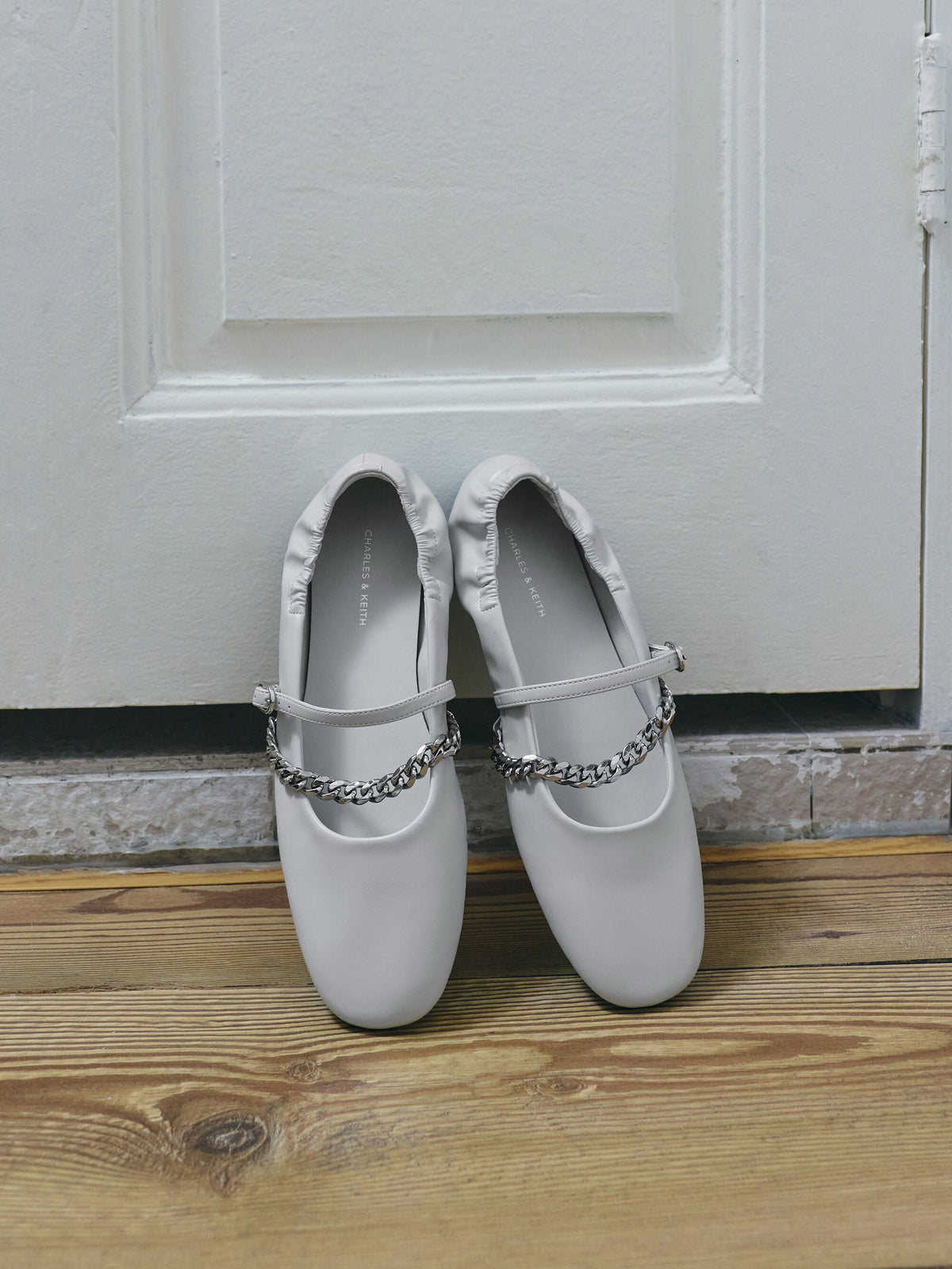 Georgie Chain Mary Jane Flats - Light Grey | CHARLES & KEITH