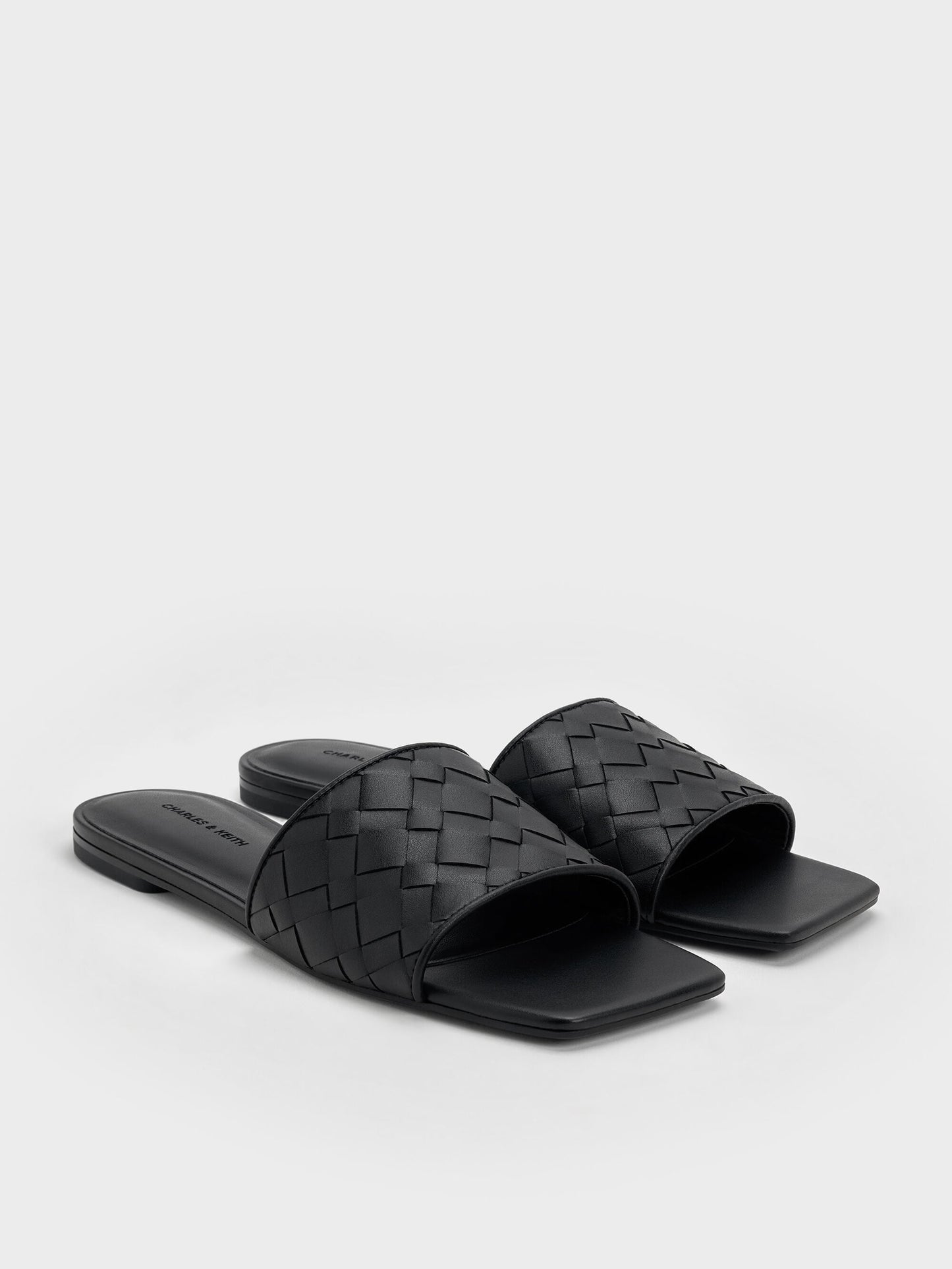 Ivette Woven Slide Sandals - Black | CHARLES & KEITH