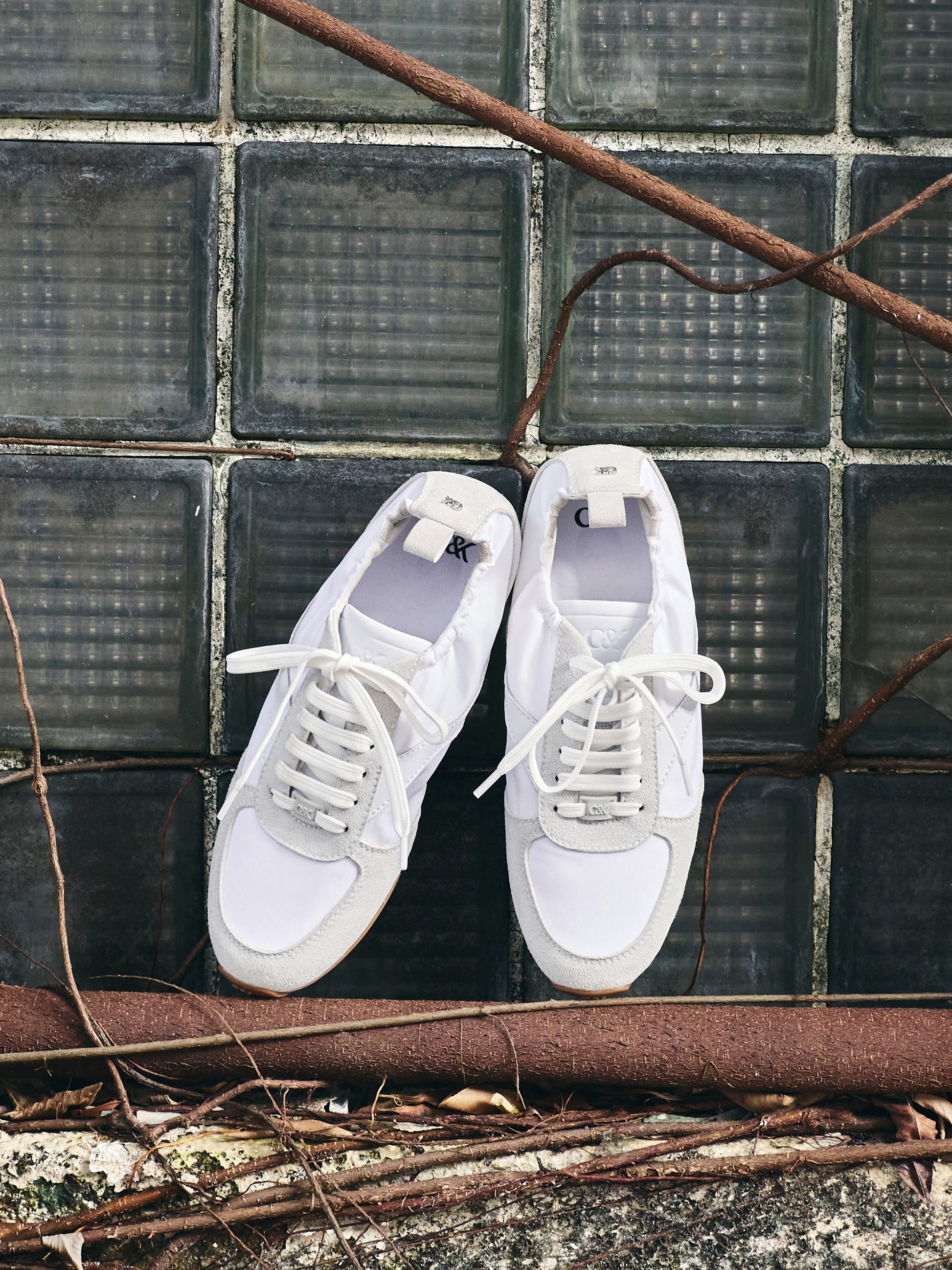 Jace Sneakers - White | CHARLES & KEITH