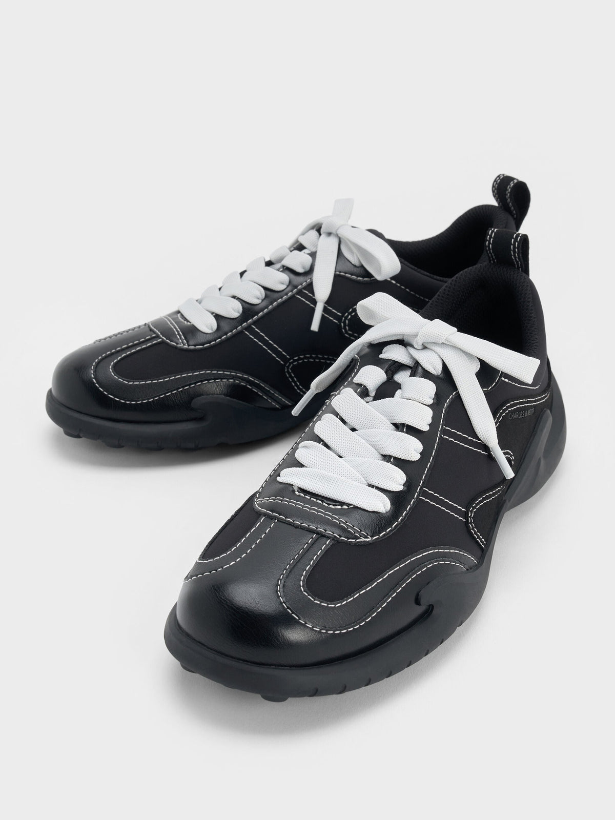 Minette Low-Top Sneakers - Black Textured | CHARLES & KEITH