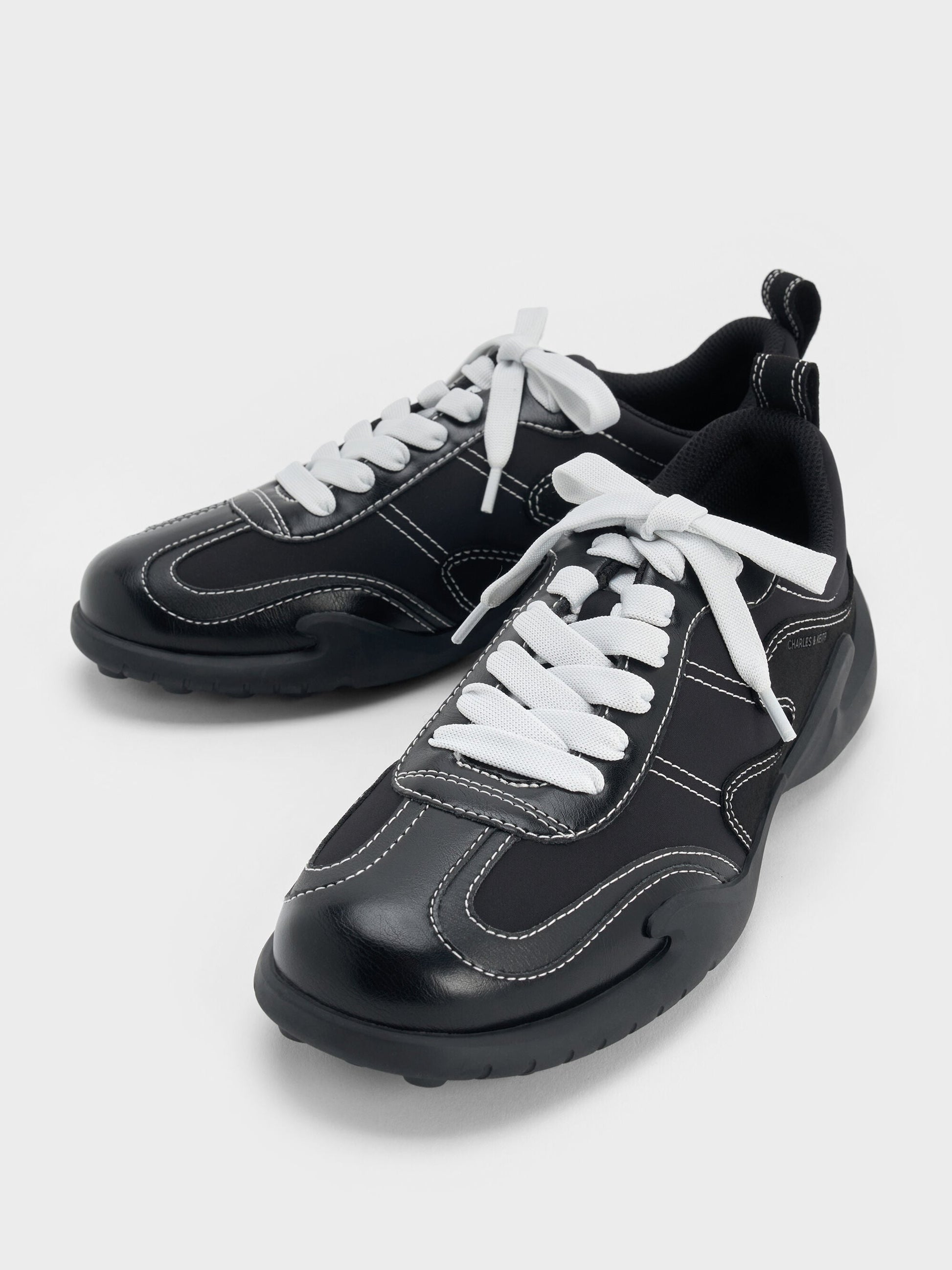 Minette Low-Top Sneakers - Black Textured | CHARLES & KEITH