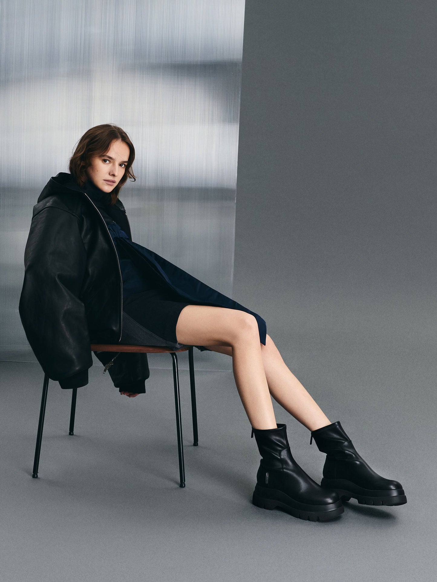Leoi Chunky Ankle Boots - Black | CHARLES & KEITH