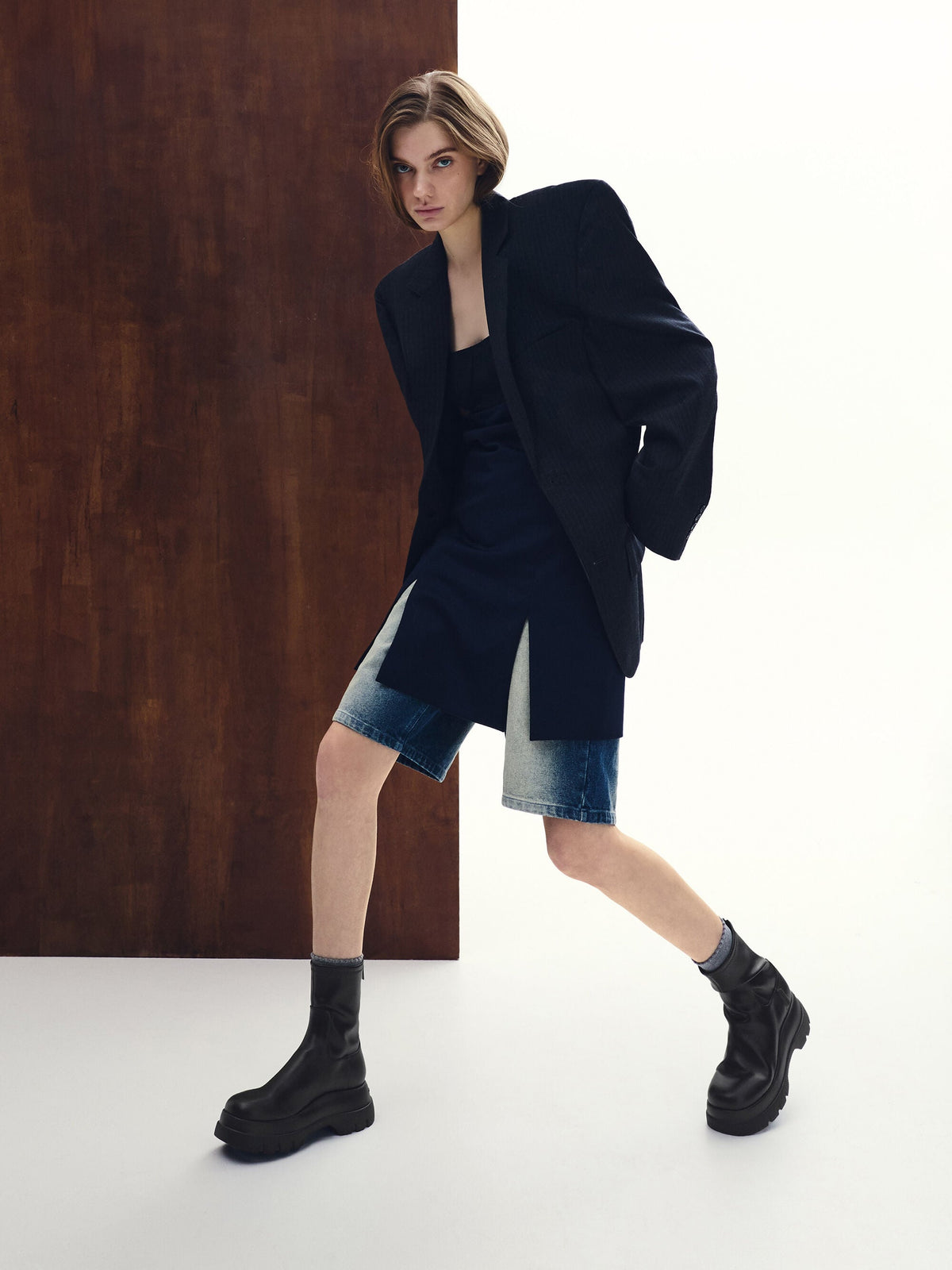 Leoi Chunky Ankle Boots - Black | CHARLES & KEITH