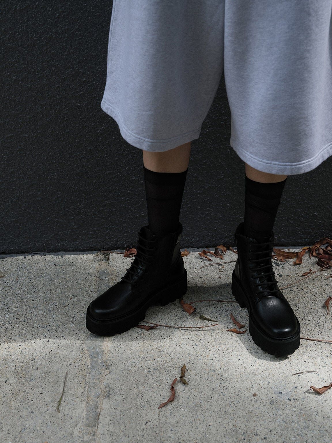 Ripley Ridged-Sole Ankle Boots - Black2 | CHARLES & KEITH