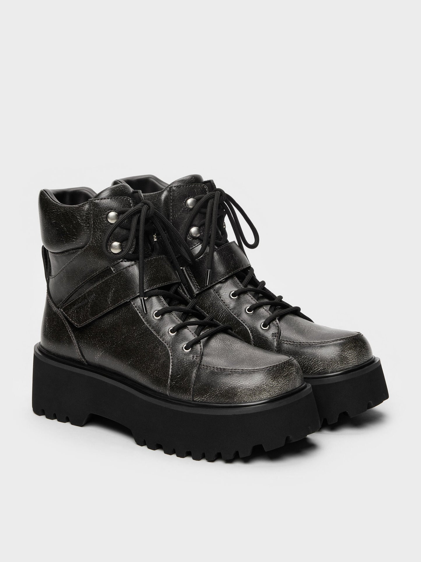 Eliot Platform Combat Boots - Grey | CHARLES & KEITH