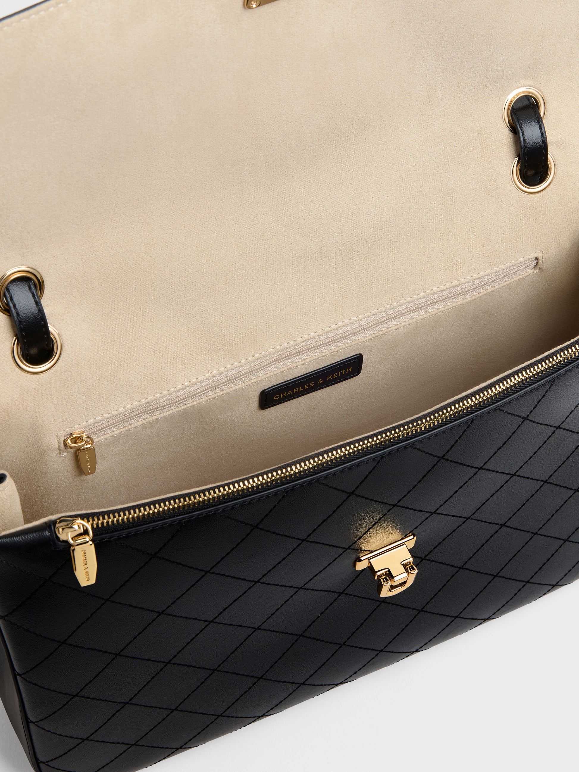 Connie Quilted Shoulder Bag - Black | CHARLES & KEITH