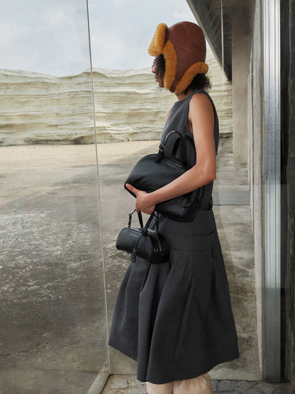 Vega Elongated Bowling Bag - Noir | CHARLES & KEITH