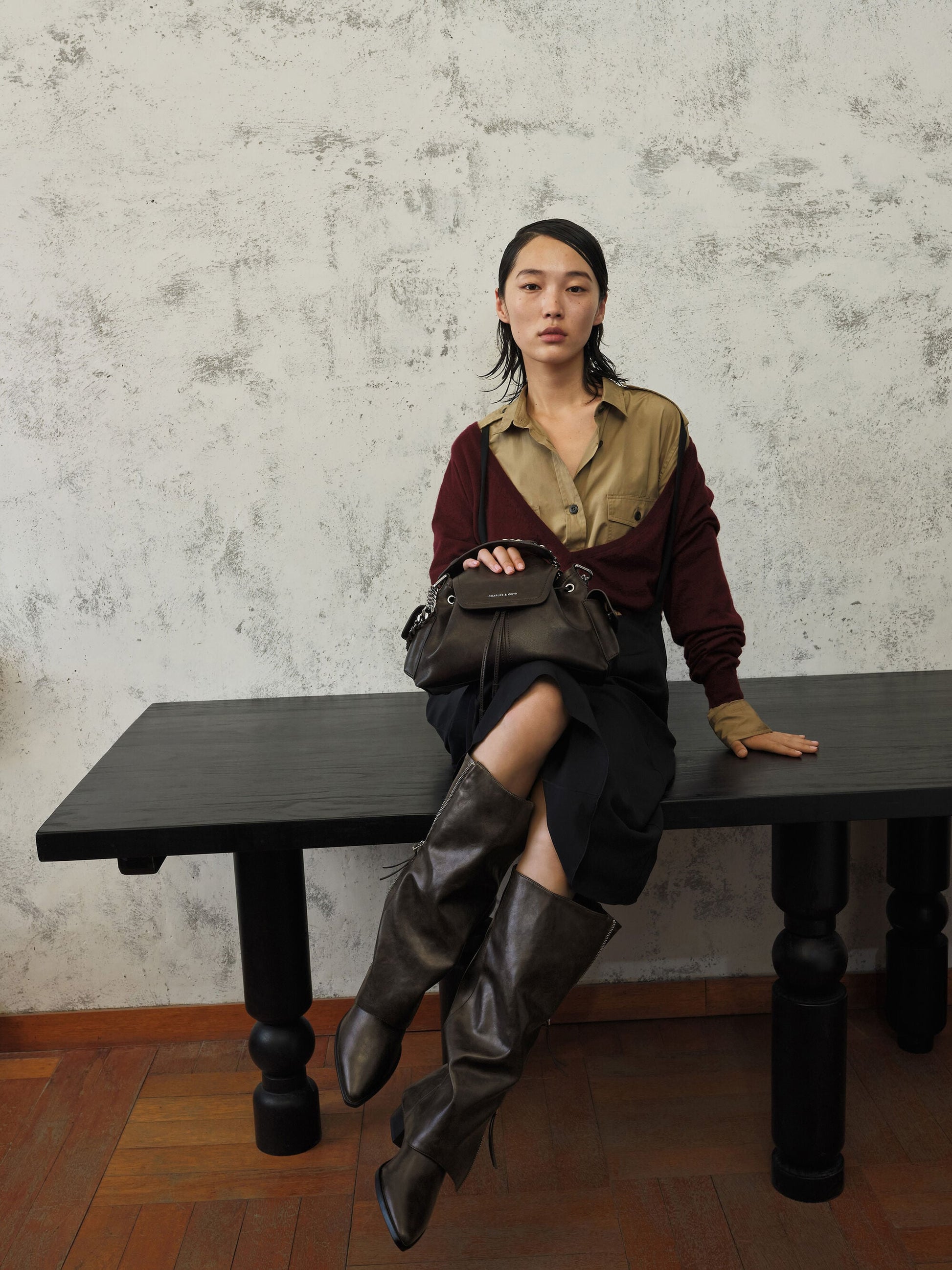 Noane Side-Pocket Two-Way Bucket Bag - Dark Brown | CHARLES & KEITH