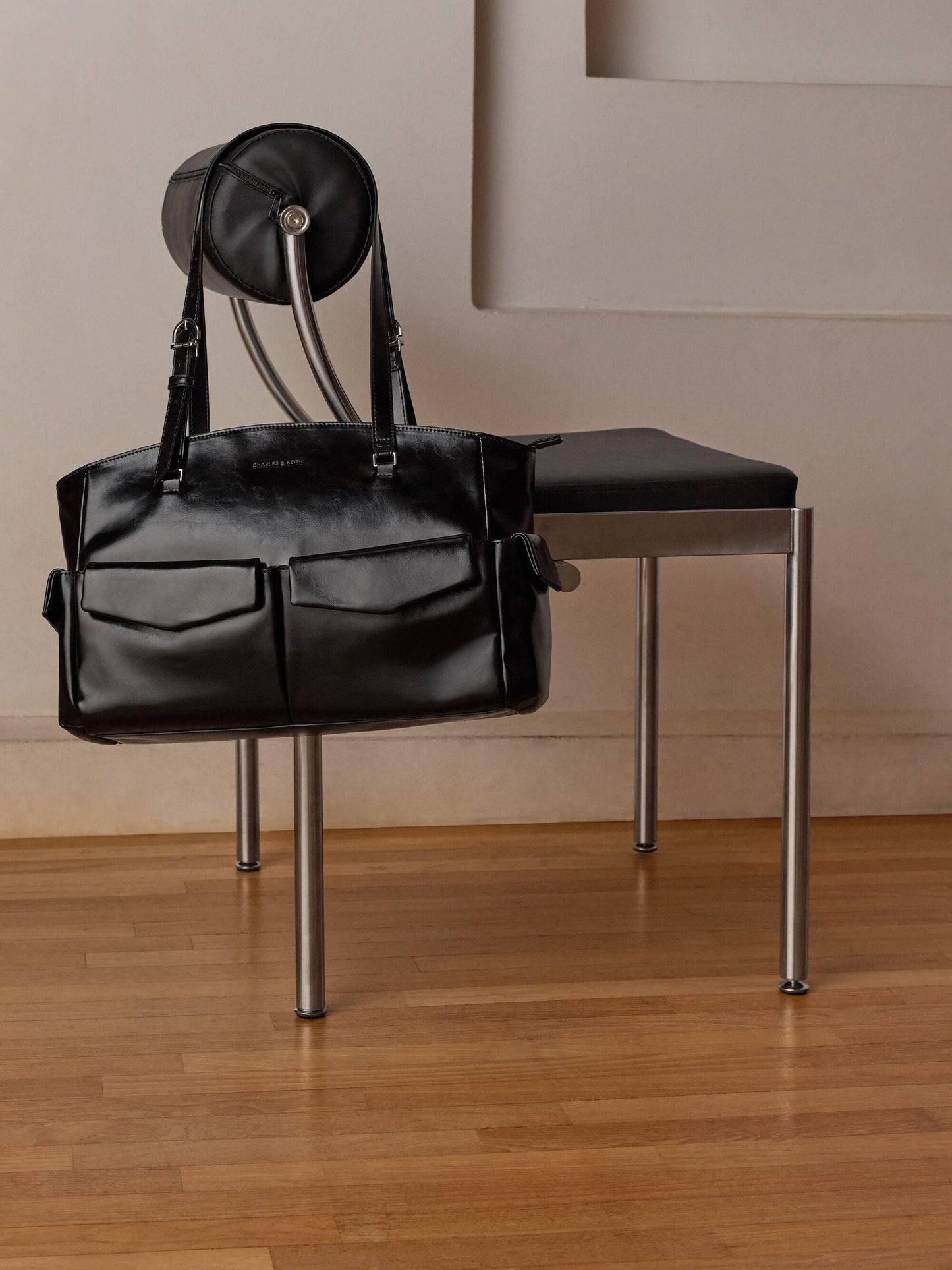 Rachel Multi-Pocket Tote Bag - Noir | CHARLES & KEITH