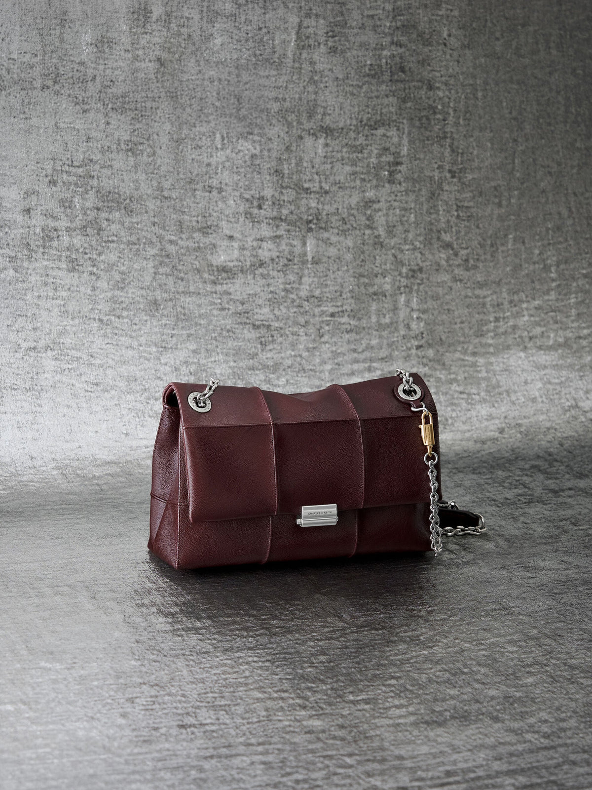 Delfina Quilted Chain-Strap Shoulder Bag - Wineberry Red | CHARLES & KEITH
