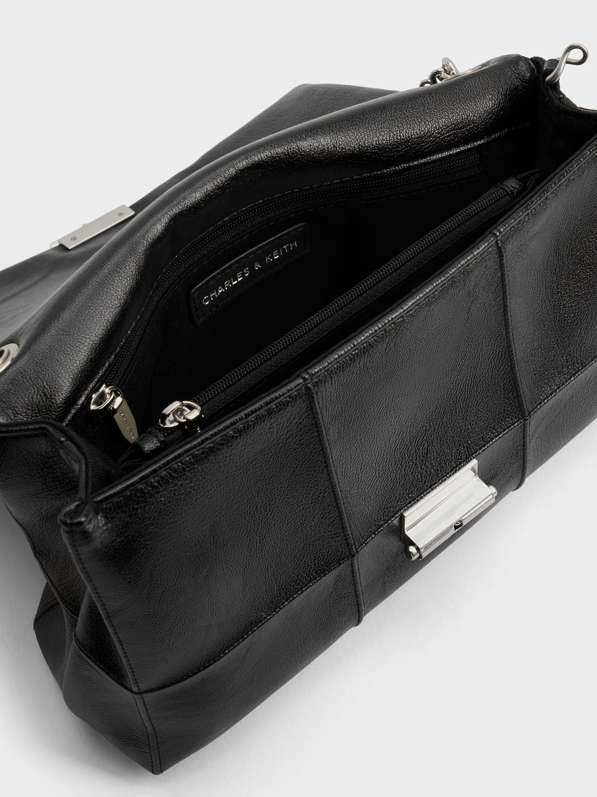 Delfina Quilted Chain-Strap Shoulder Bag - Black | CHARLES & KEITH