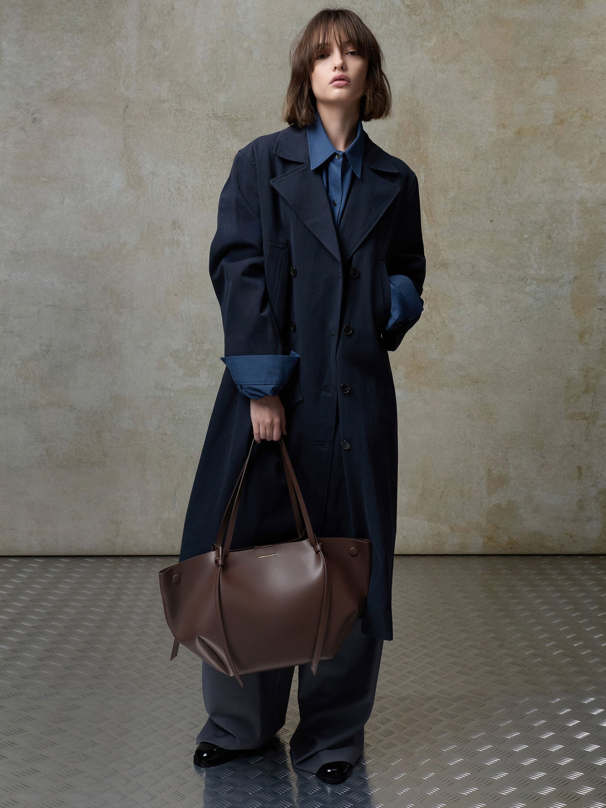 XL Calla Tote Bag - Espresso Brown | CHARLES & KEITH