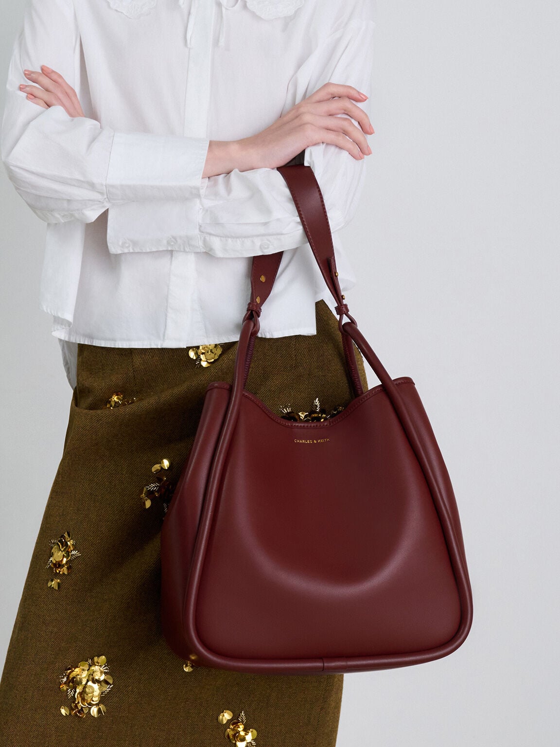 Lyla Tubular Slouchy Tote Bag - Mulberry Plum | CHARLES & KEITH