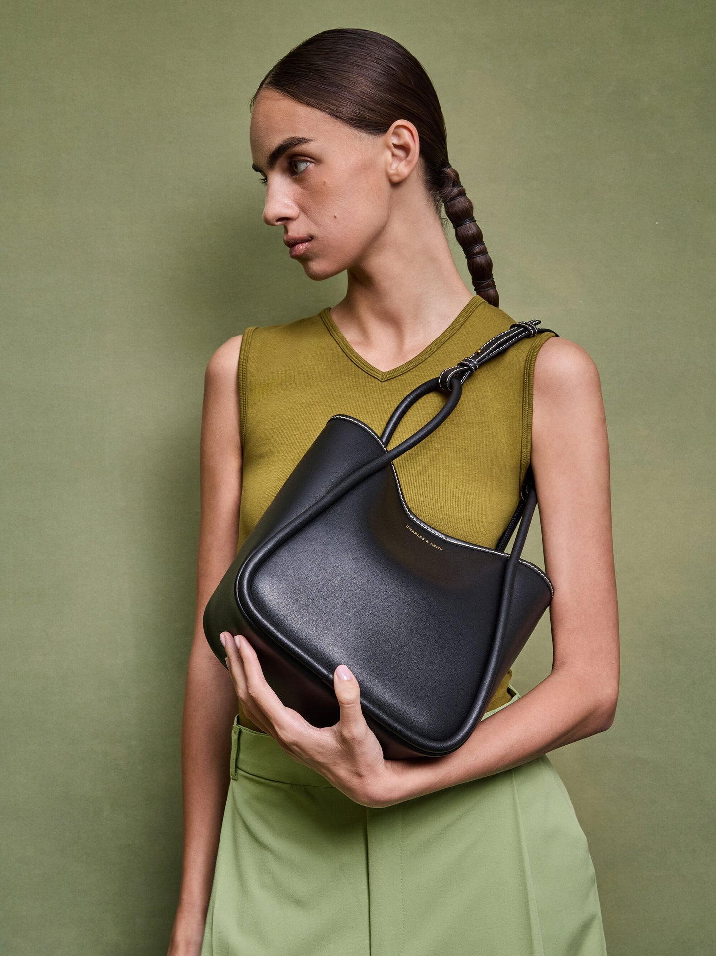 Mini Lyla Tubular Tote Bag - Black | CHARLES & KEITH