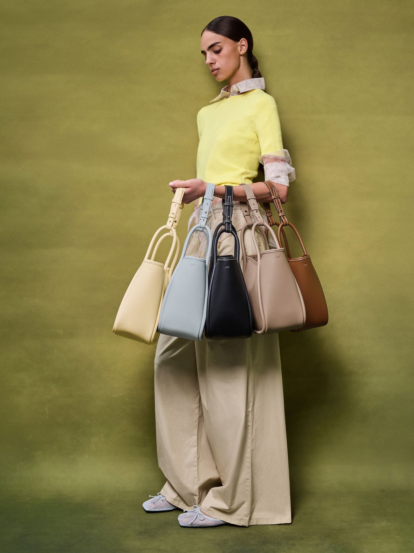 Mini Lyla Tubular Tote Bag - Chocolate | CHARLES & KEITH