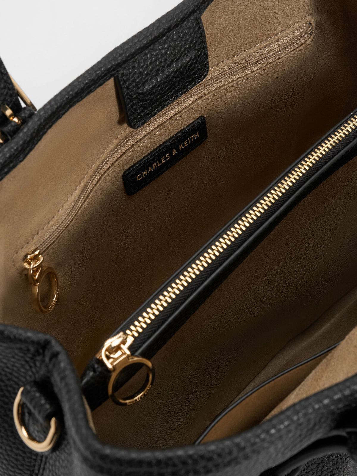 Baral Bead-Charm Tote Bag - Black | CHARLES & KEITH