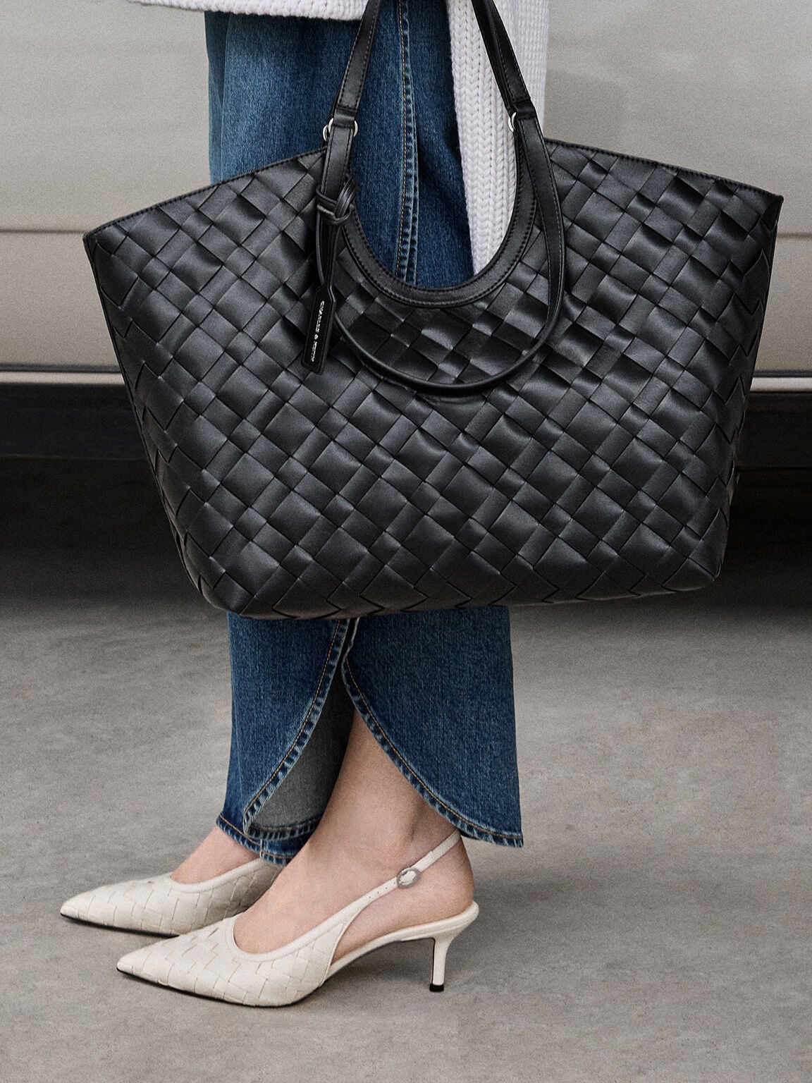 Ivette Woven Tote Bag - Noir | CHARLES & KEITH