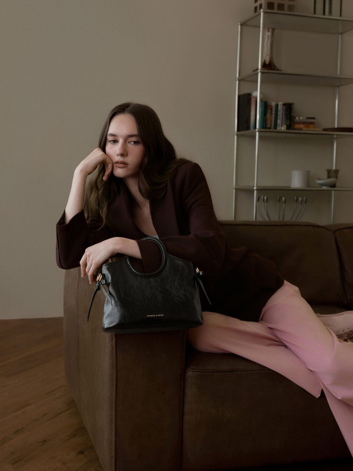 Mini Dalia Bow Oval-Handle Tote Bag - Black | CHARLES & KEITH