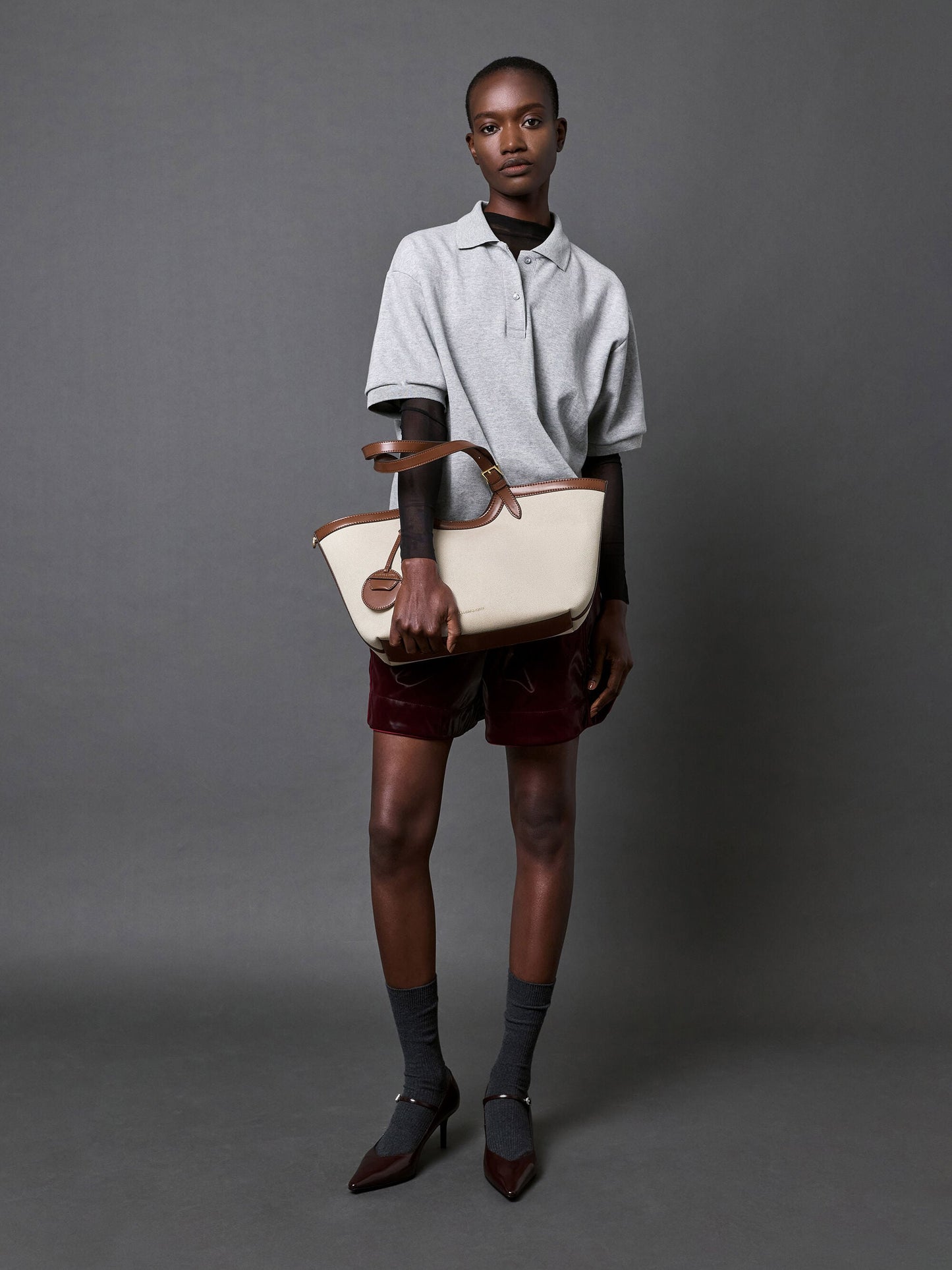XL Enola Canvas Tote Bag - Chocolate | CHARLES & KEITH
