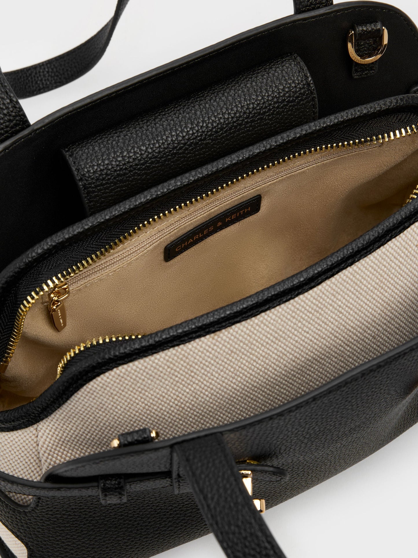 Aubrielle Belted Shoulder Bag - Black | CHARLES & KEITH