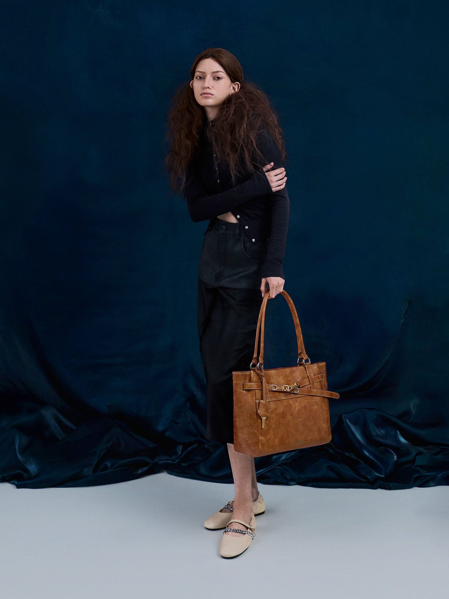 Delfina Belted Tote Bag - Distressed Tan | CHARLES & KEITH