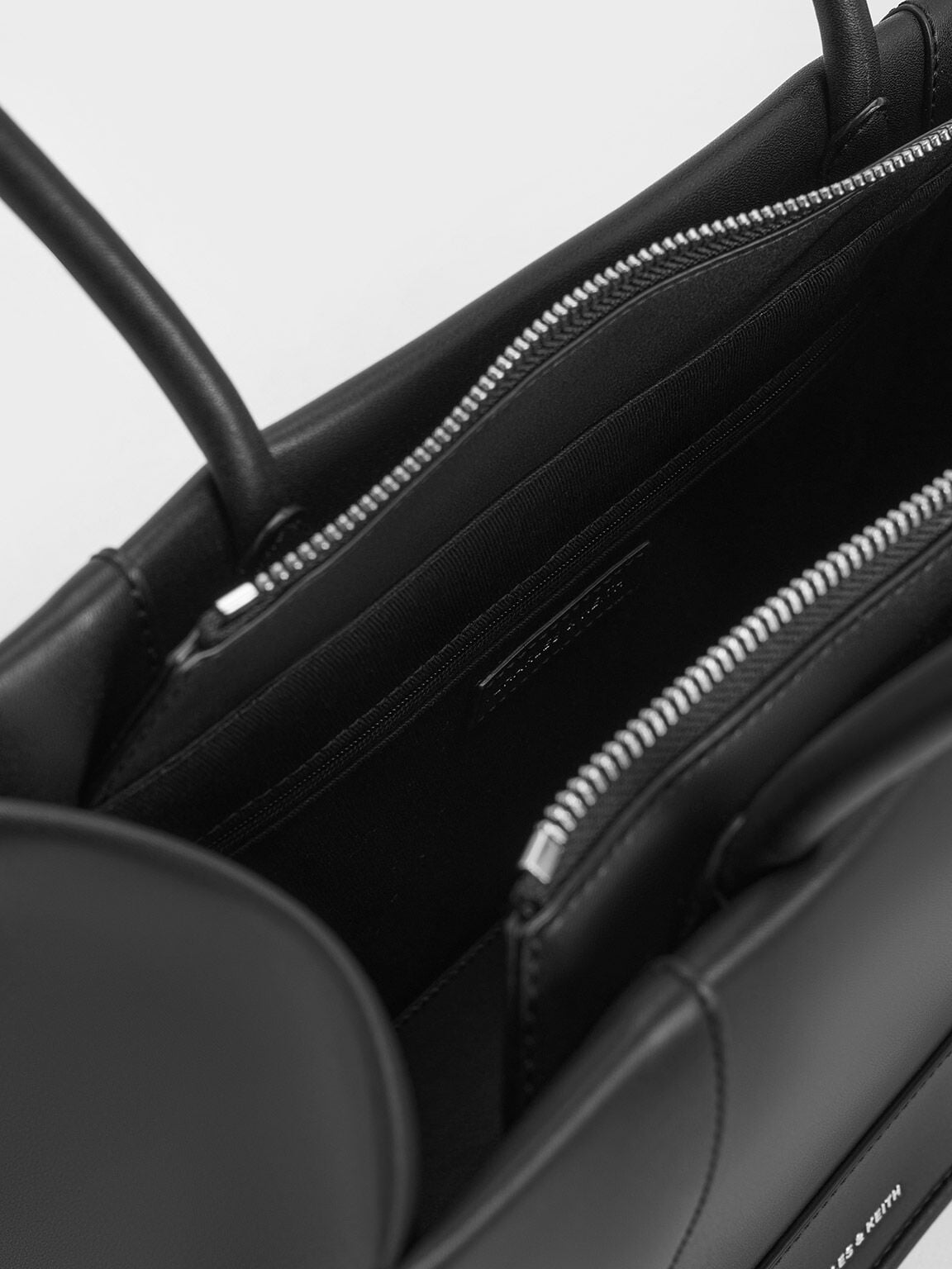 Daylla Tote Bag - Noir | CHARLES & KEITH