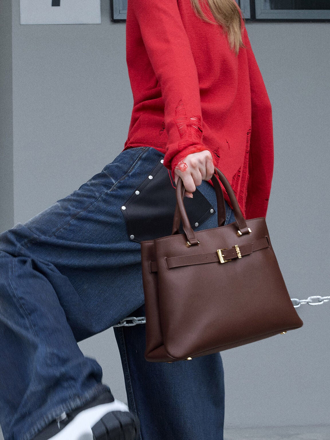 Voyager Leather Belted Tote Bag - Dark Brown | CHARLES & KEITH