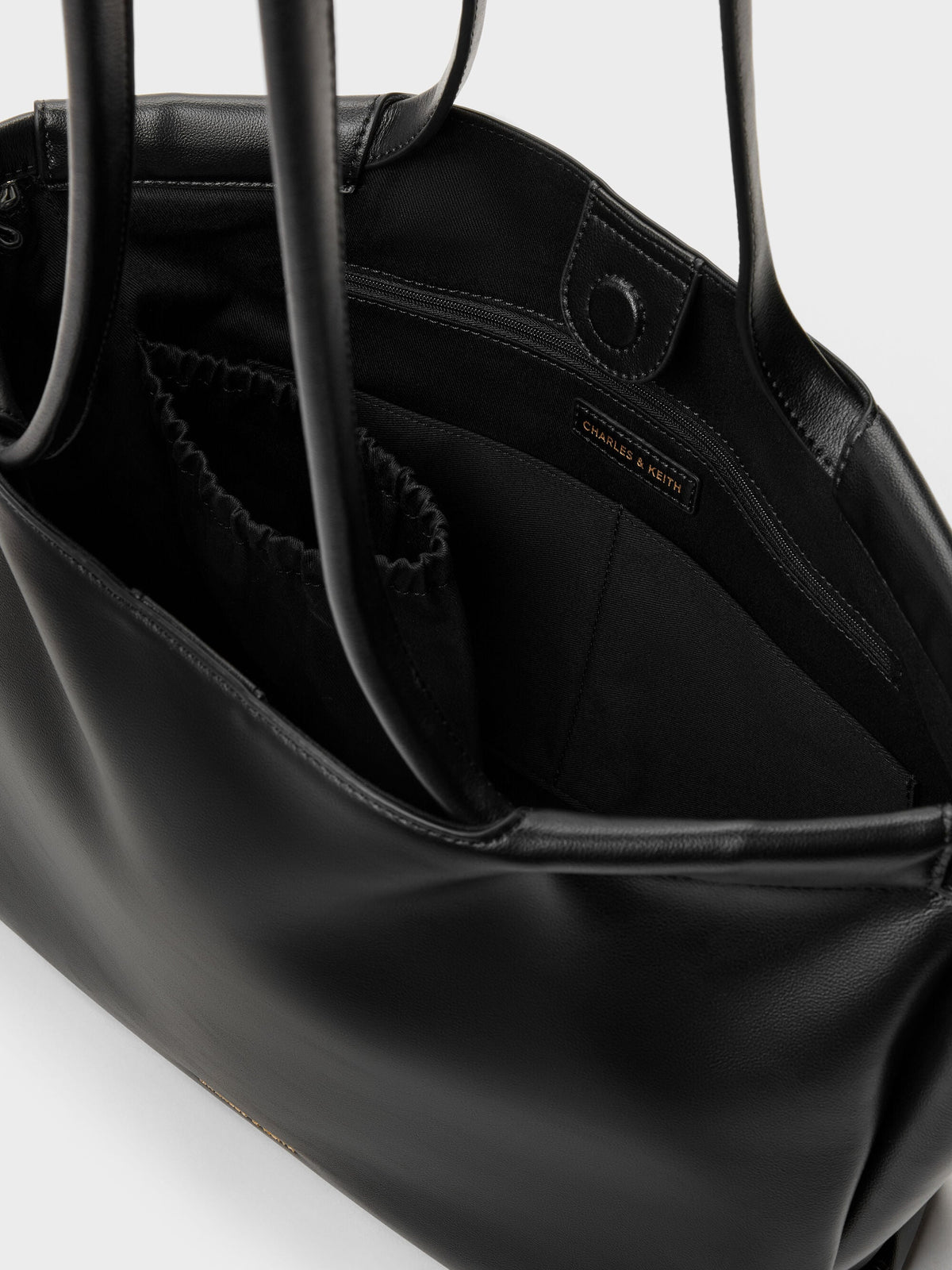 XL Zephyr Tassel Tote Bag - Black | CHARLES & KEITH