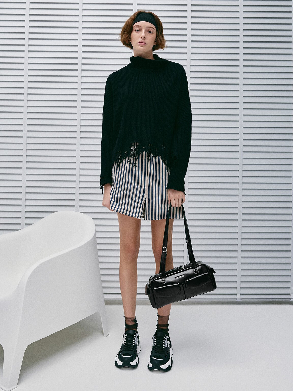 Rachel Multi-Pocket Shoulder Bag - Noir | CHARLES & KEITH