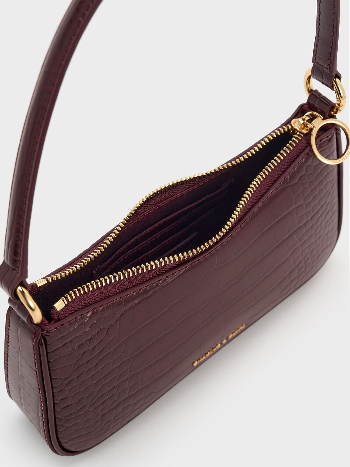 Elspeth Croc-Effect Chain-Link Shoulder Bag - Maroon Red Croco | CHARLES & KEITH