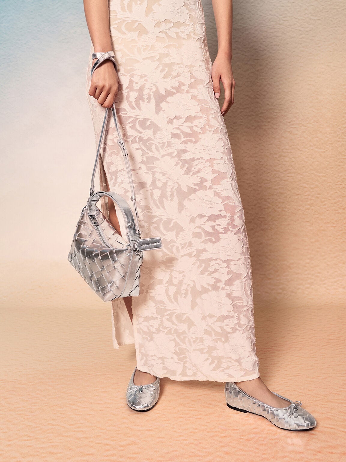 Ivette Metallic Woven Shoulder Bag - Silver | CHARLES & KEITH