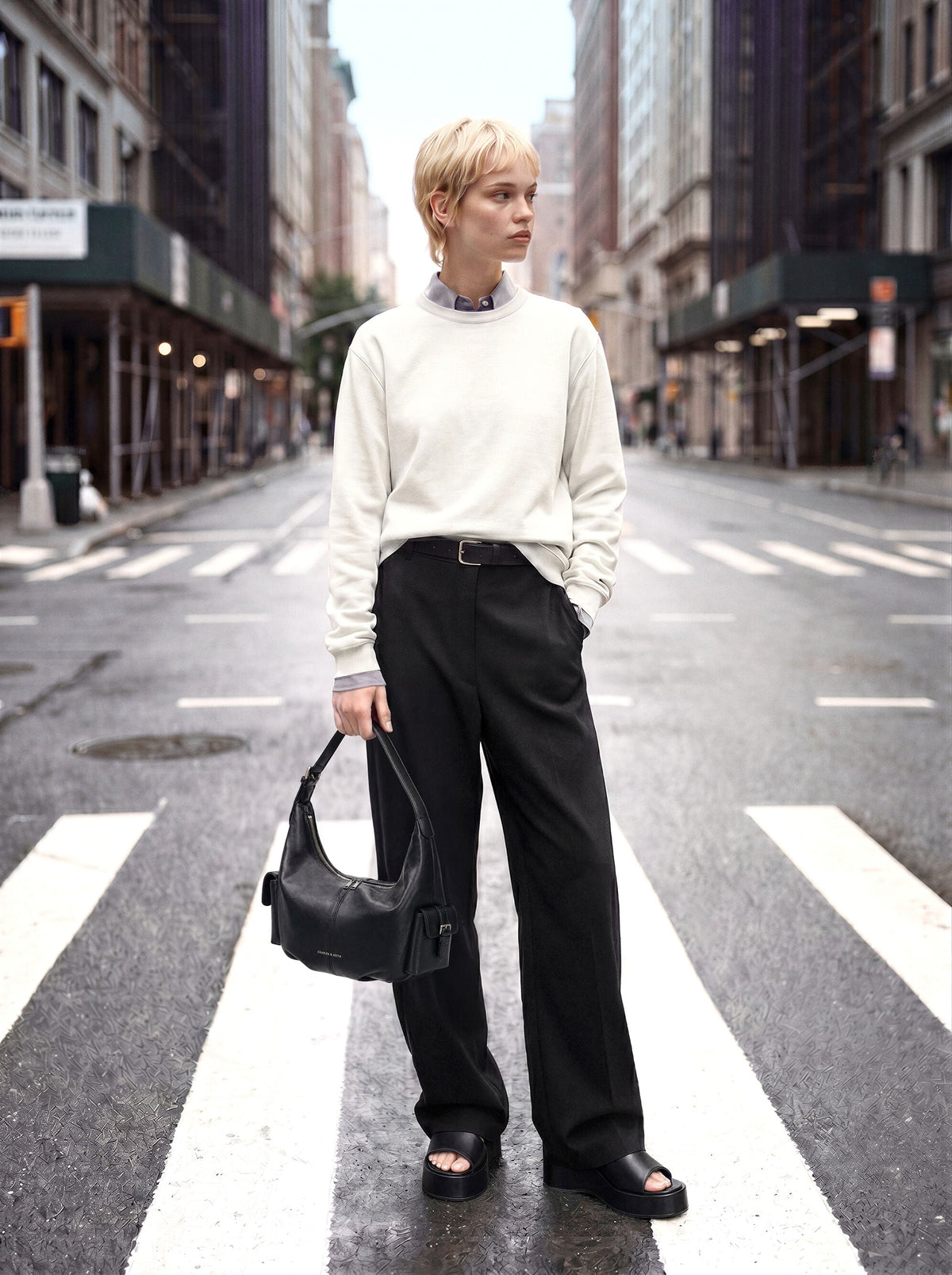 Bessie Side-Pocket Hobo Bag - Noir | CHARLES & KEITH