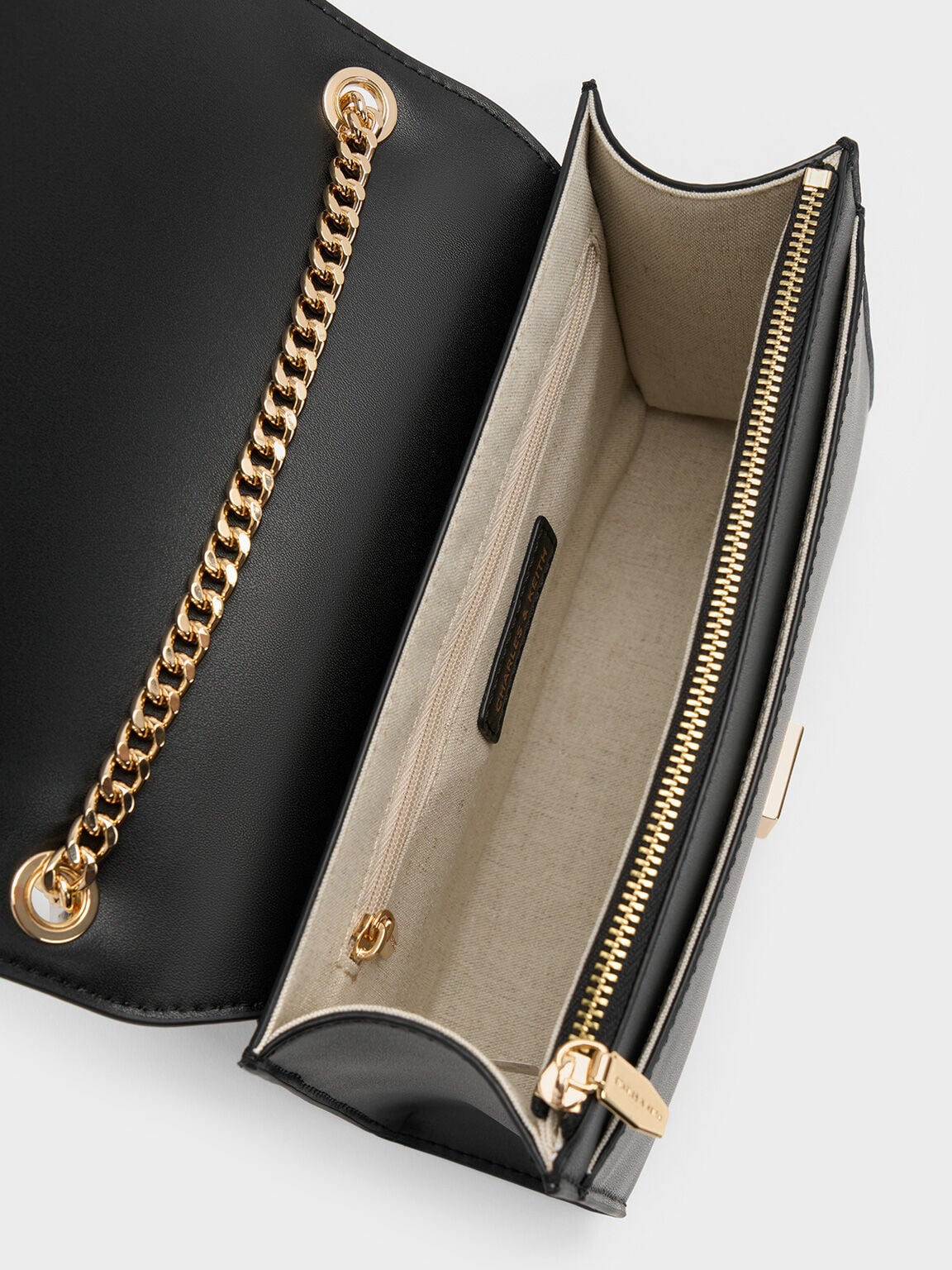 Shalia Chain-Strap Shoulder Bag - Black | CHARLES & KEITH