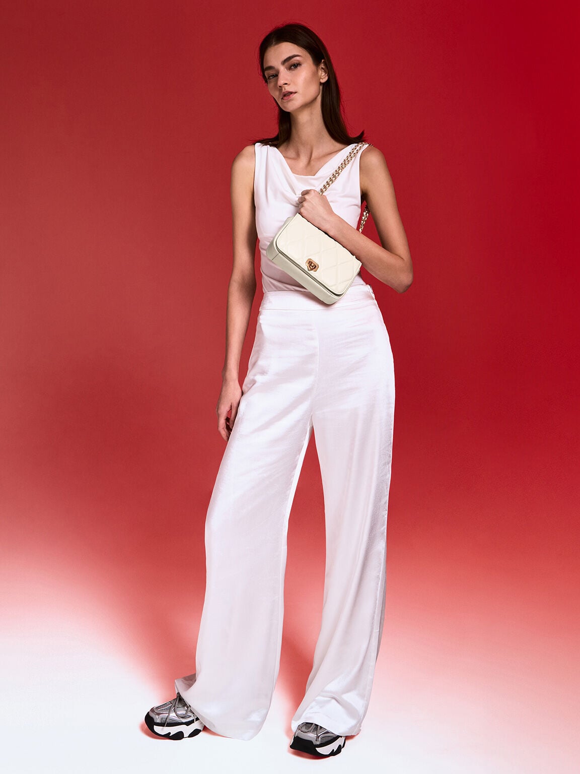 Arwen Diamond-Quilt Shoulder Bag - Cream | CHARLES & KEITH