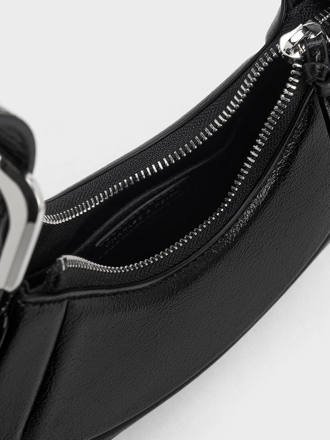 Petra Curved Shoulder Bag - Noir | CHARLES & KEITH