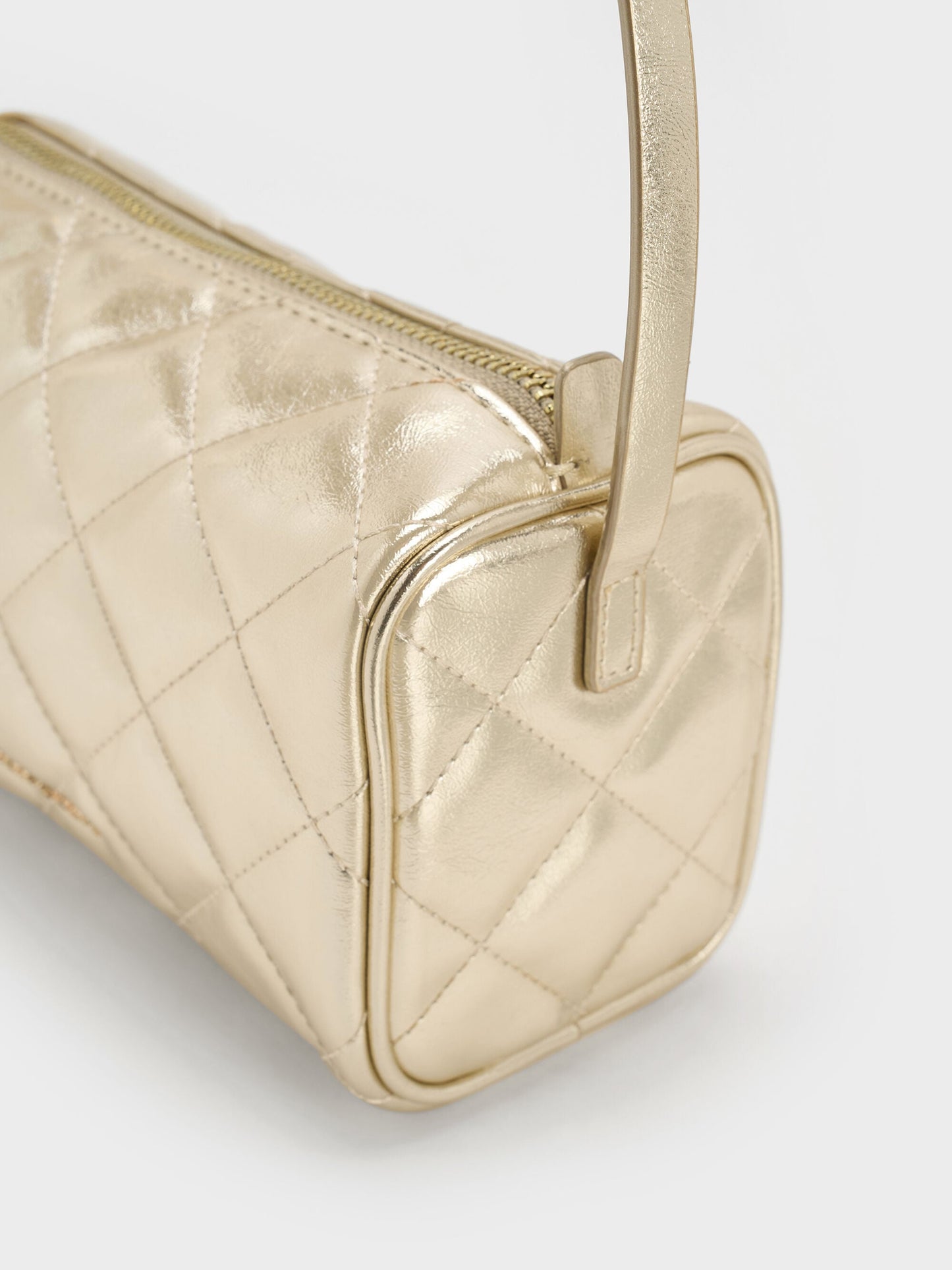Janie Metallic Quilted Shoulder Bag - Champagne | CHARLES & KEITH