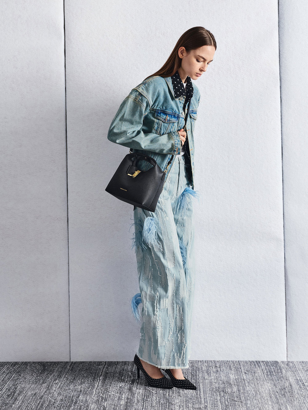 Chance Turn-Lock Bucket Bag - Black | CHARLES & KEITH