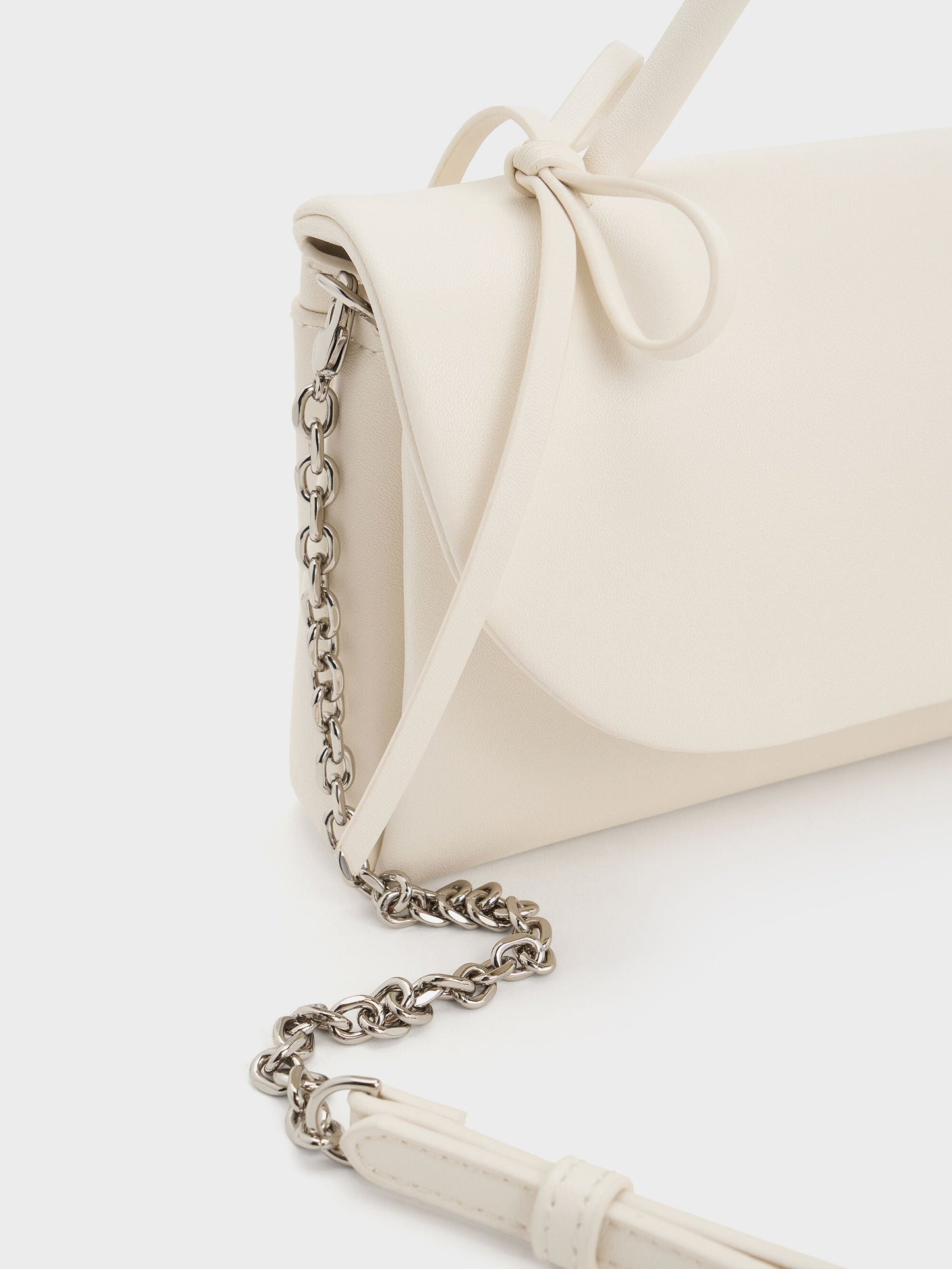Hazel Bow Wallet On Chain - Cream | CHARLES & KEITH