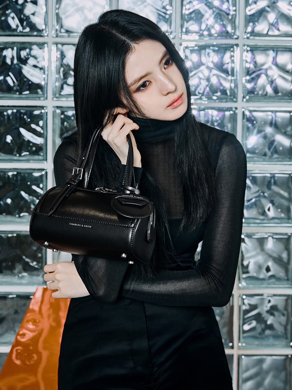 Enola Bowling Bag - Noir | CHARLES & KEITH