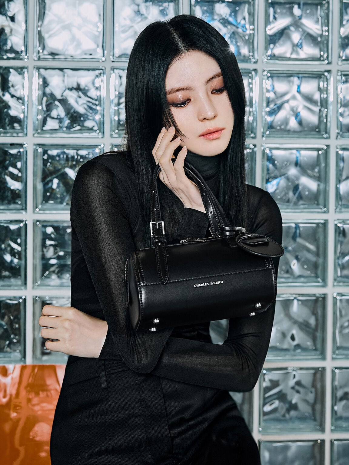 Enola Bowling Bag - Noir | CHARLES & KEITH