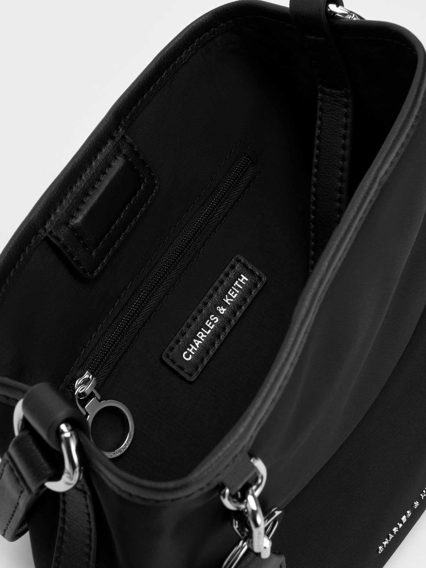 Levy Nylon Bucket Bag - Noir | CHARLES & KEITH