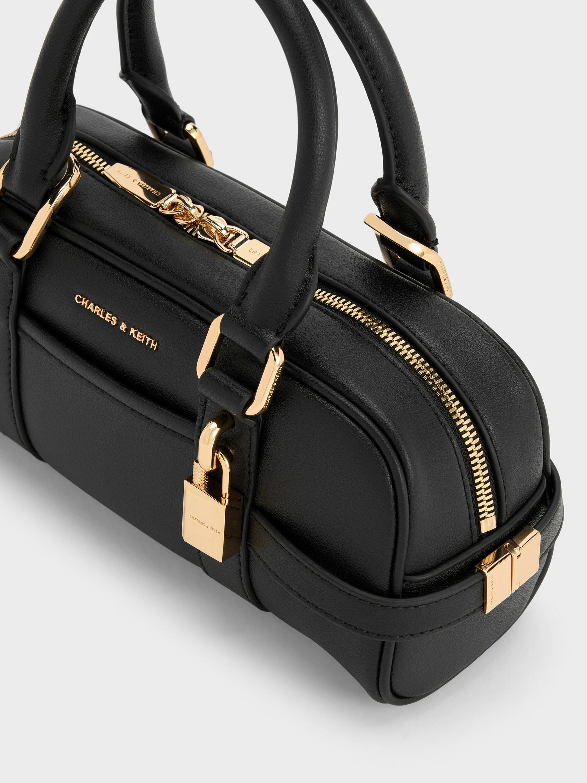 Scottie Bowling Bag - Black | CHARLES & KEITH