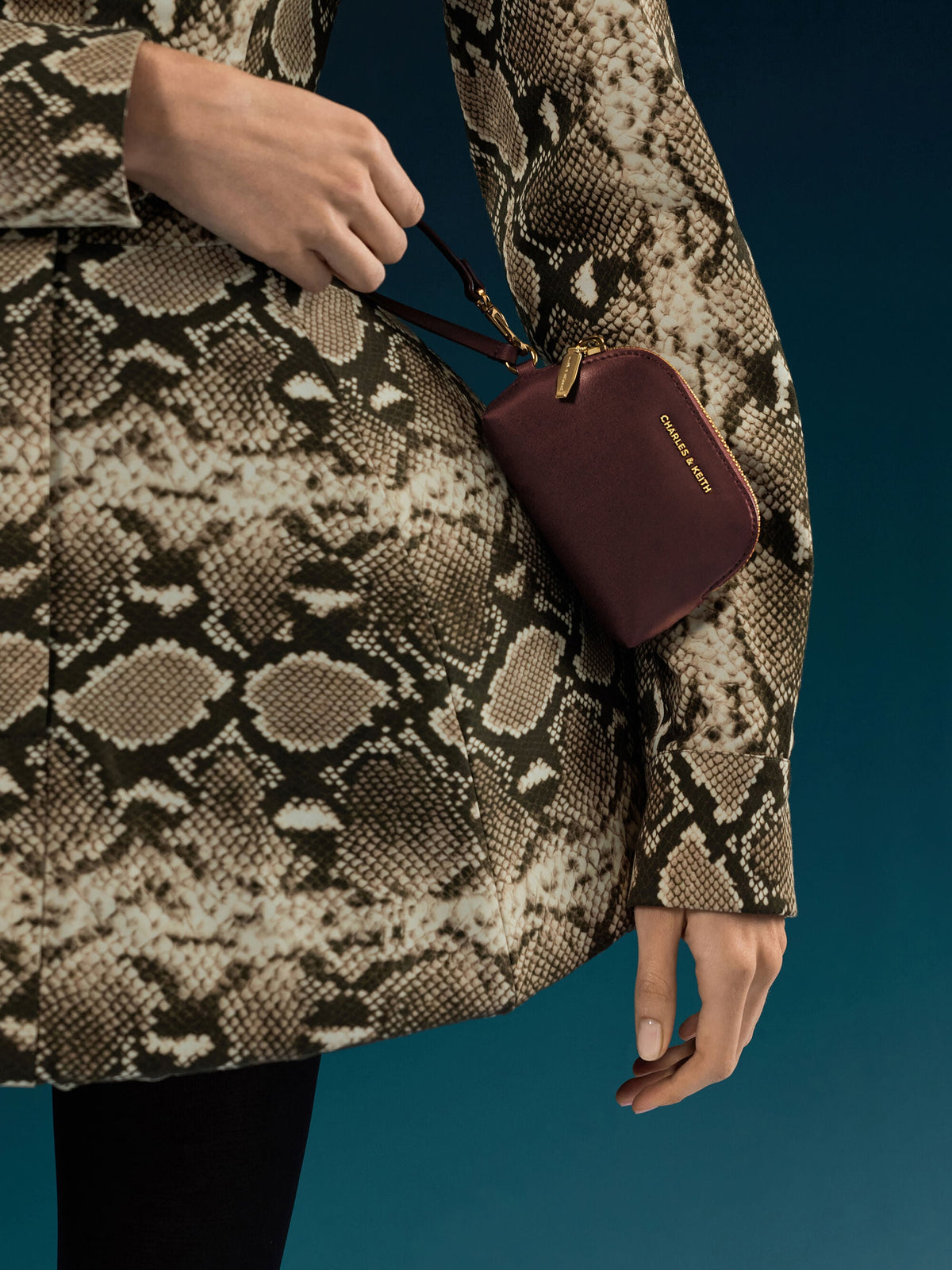 Edna Bucket Bag - Wineberry Red | CHARLES & KEITH
