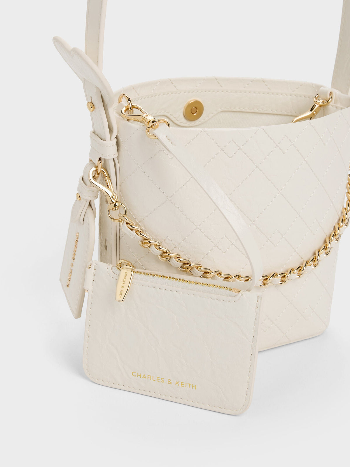 Duo Quilted Chain Bucket Bag - Cream | CHARLES & KEITH